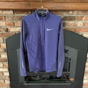 Men’s Nike Aeroreact pullover with front zip